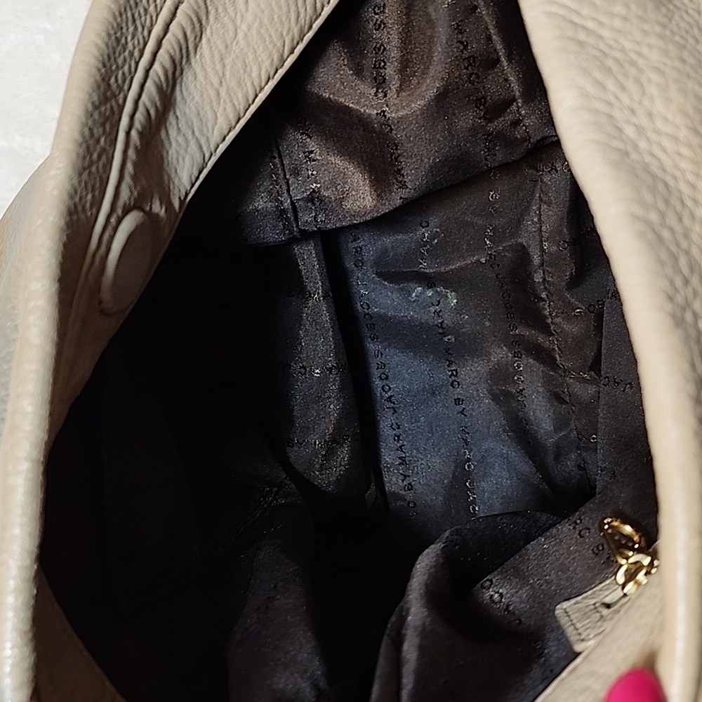 Marc by Marc Jacobs Too Hot To Handle Hobo Two Way Bag - Picture 15 of 16